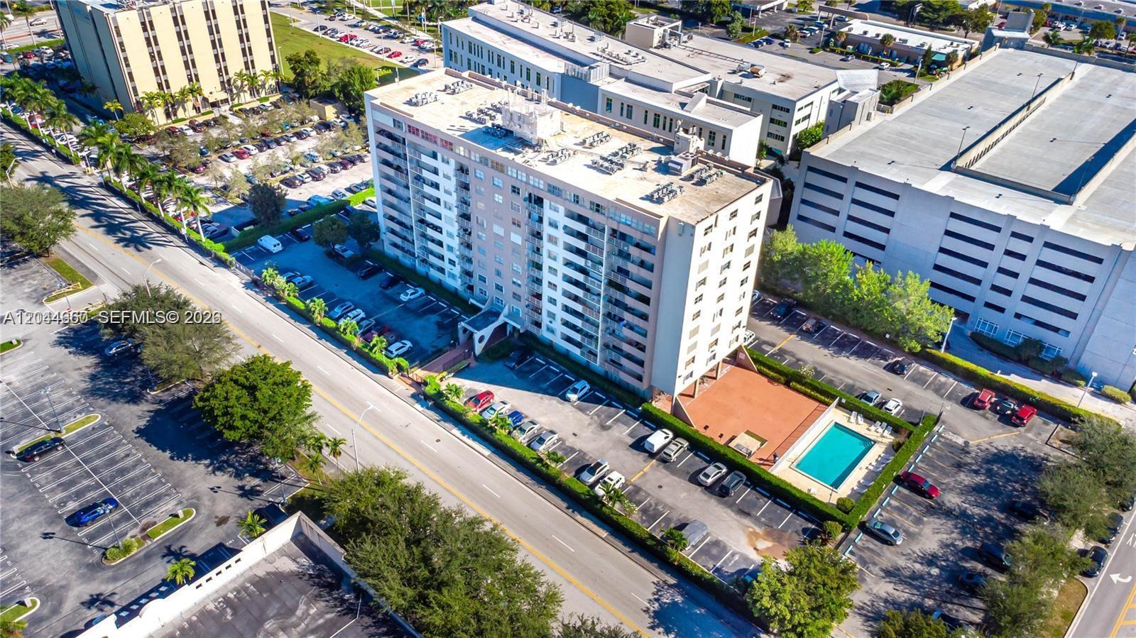 Hialeah, FL 33012 photo 2