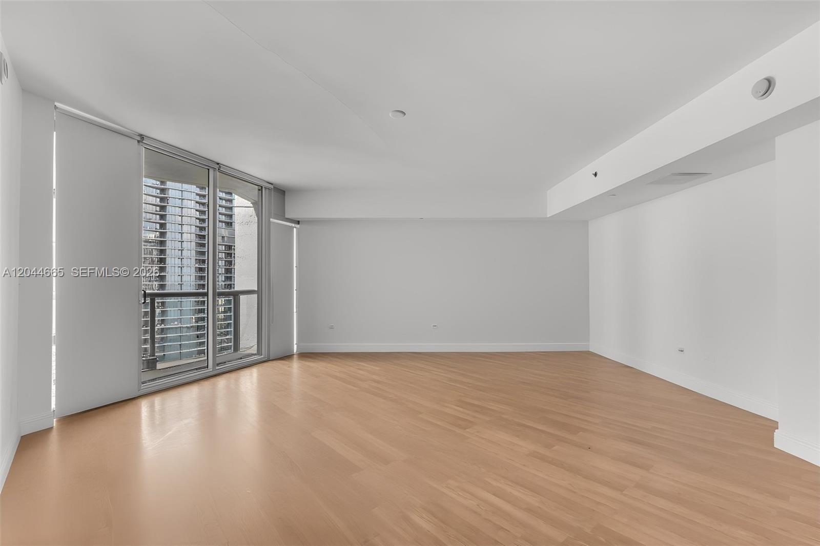 475 Brickell Ave # 2508, Miami FL 33131 photo 5
