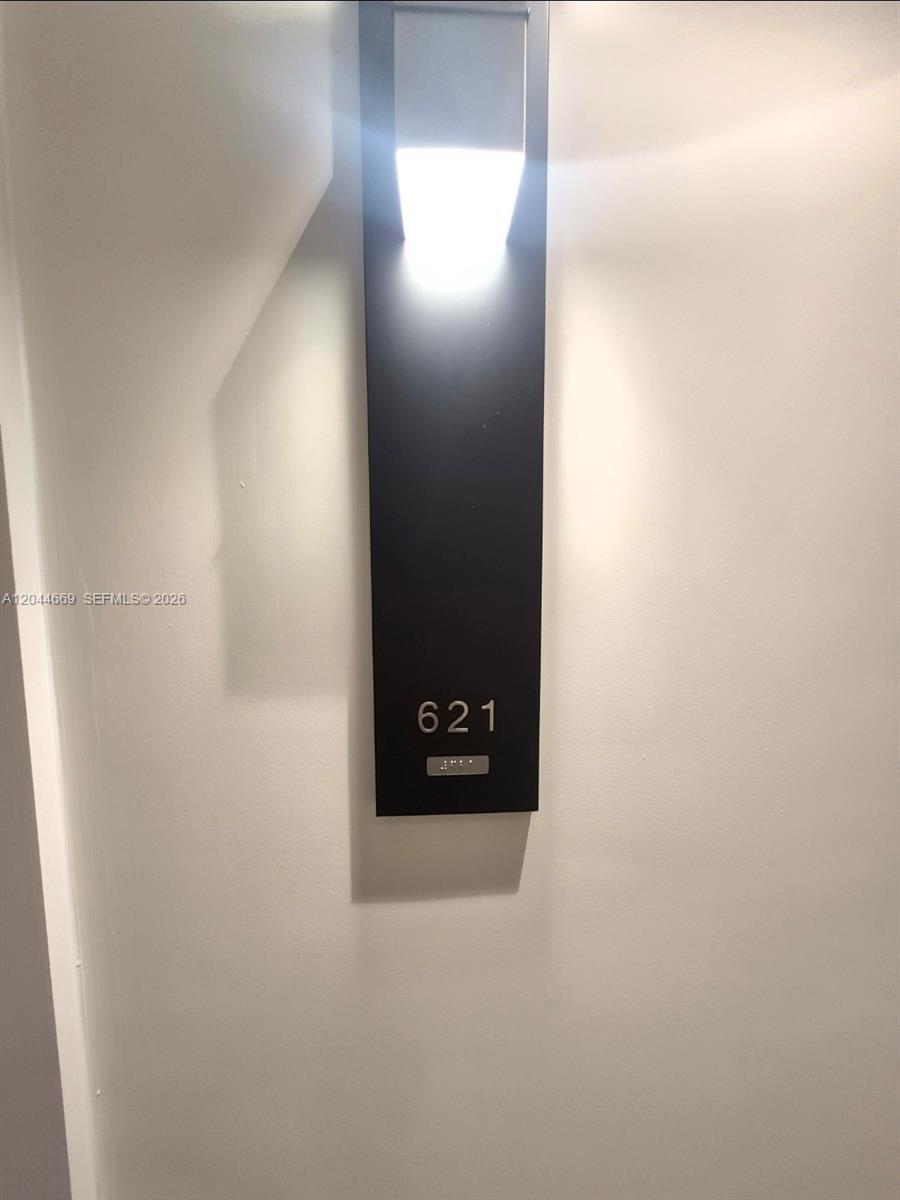 3180 S Ocean Dr # 621, Hallandale Beach FL 33009