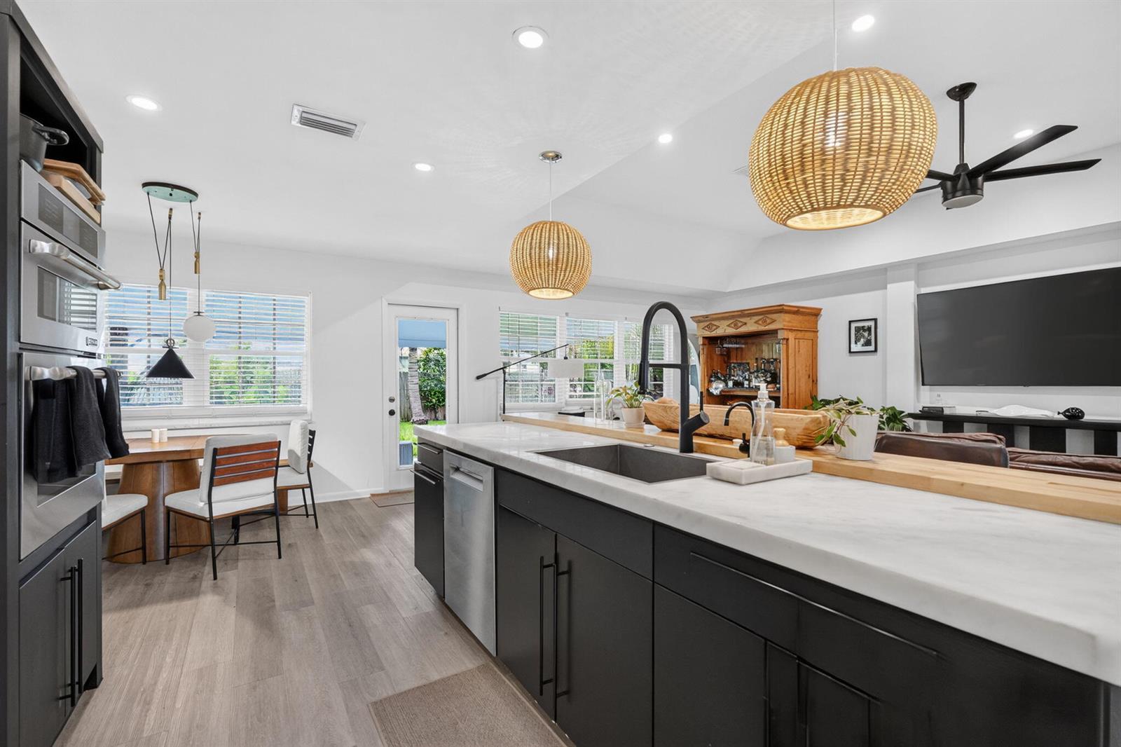 1524 Lance Road, Jupiter FL 33469 photo 4