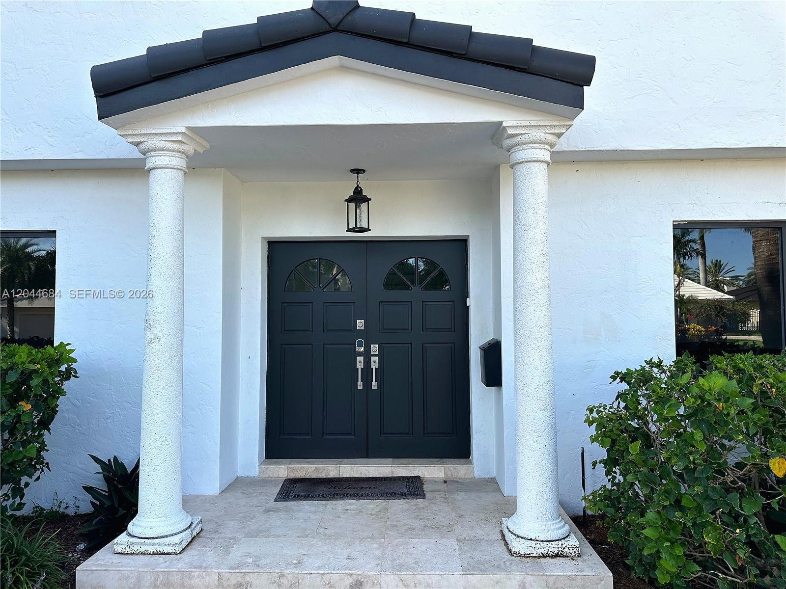 2445 SE 8th St, Pompano Beach FL 33062 photo 3