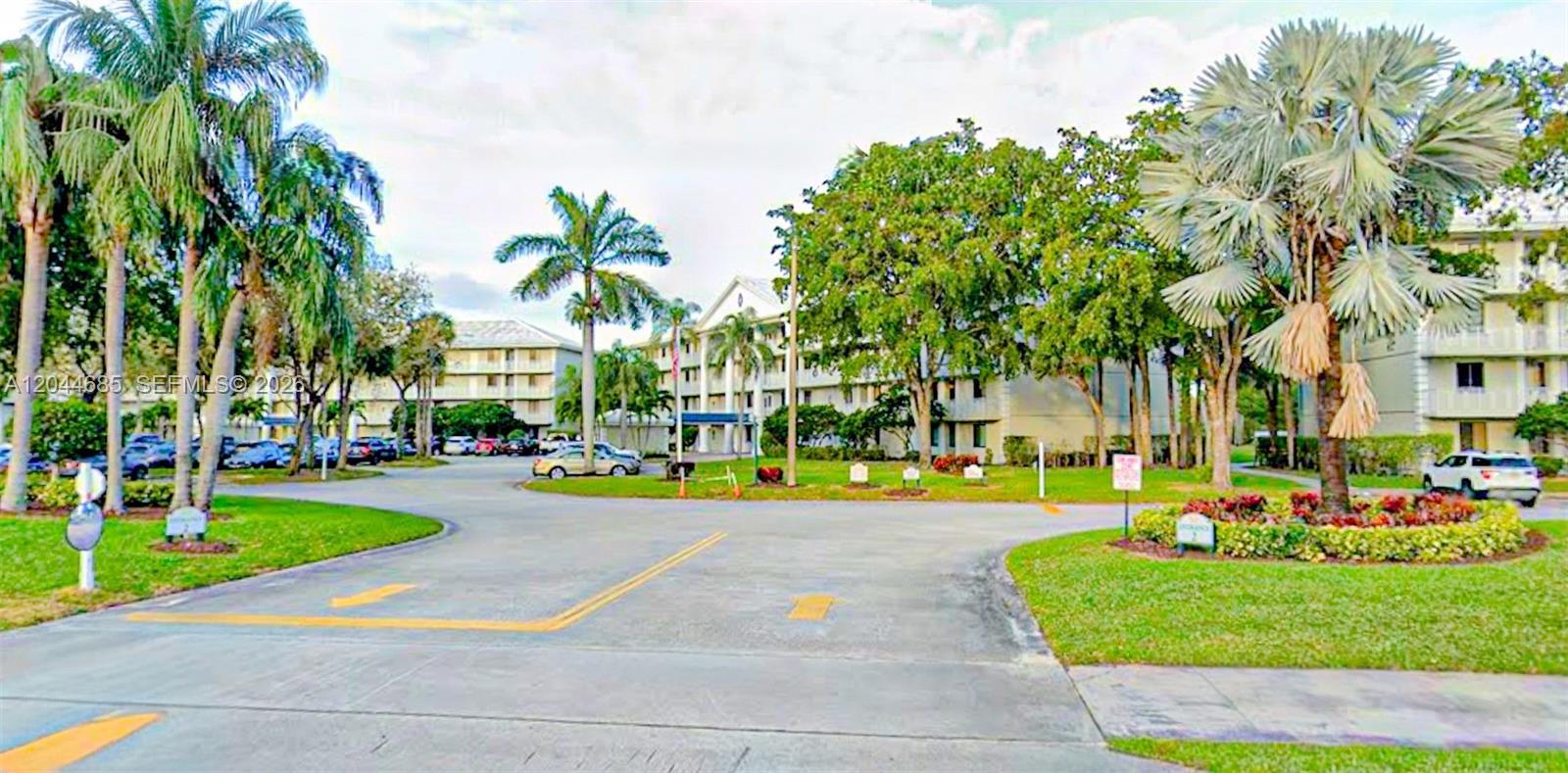 2621 Village Blvd # 102, West Palm Beach FL 33409