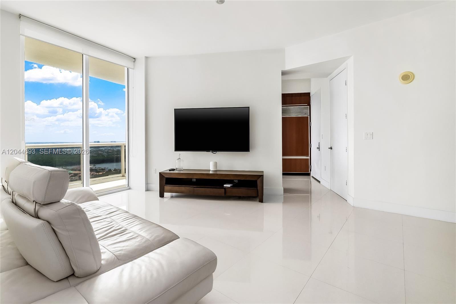 16001 Collins Ave # 2605, Sunny Isles Beach FL 33160 photo 5