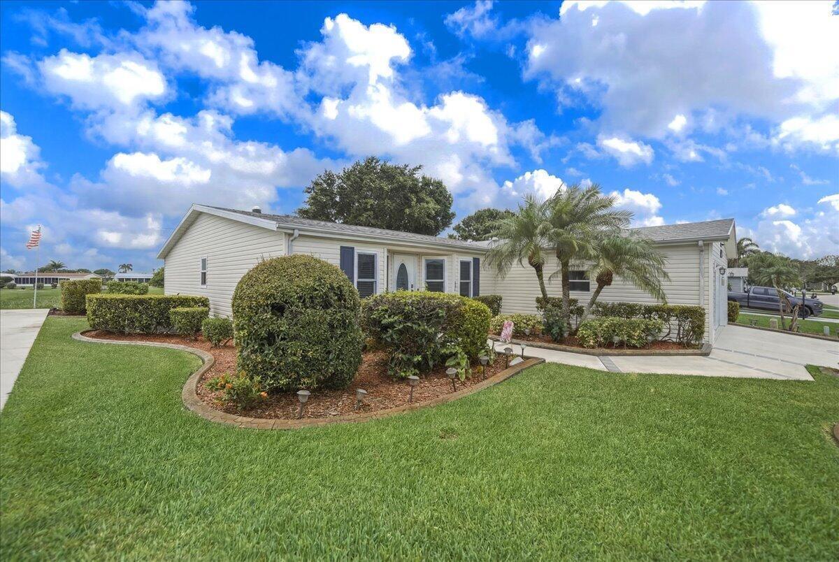 3241 Scarlet Tanager Court, Port St. Lucie FL 34952 photo 4