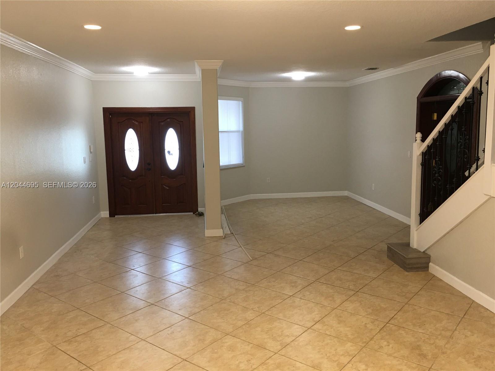 15431 SW 39th Ter, Miami FL 33185 photo 4