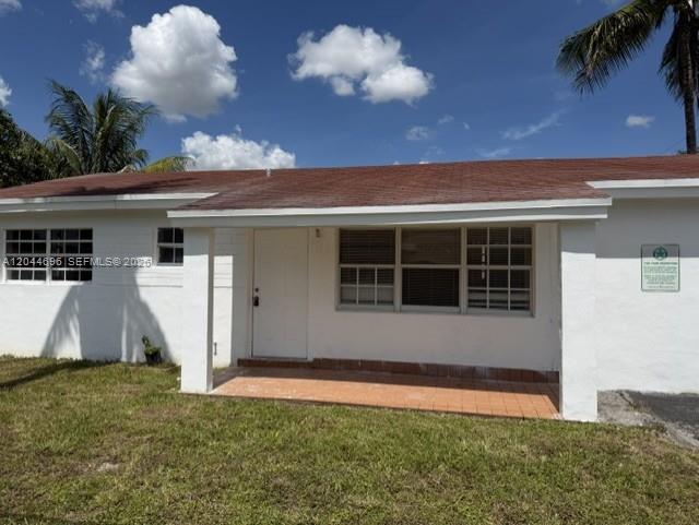 2115 SW 50th Ave, West Park FL 33023 photo 2