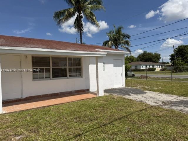 2115 SW 50th Ave, West Park FL 33023 photo 3