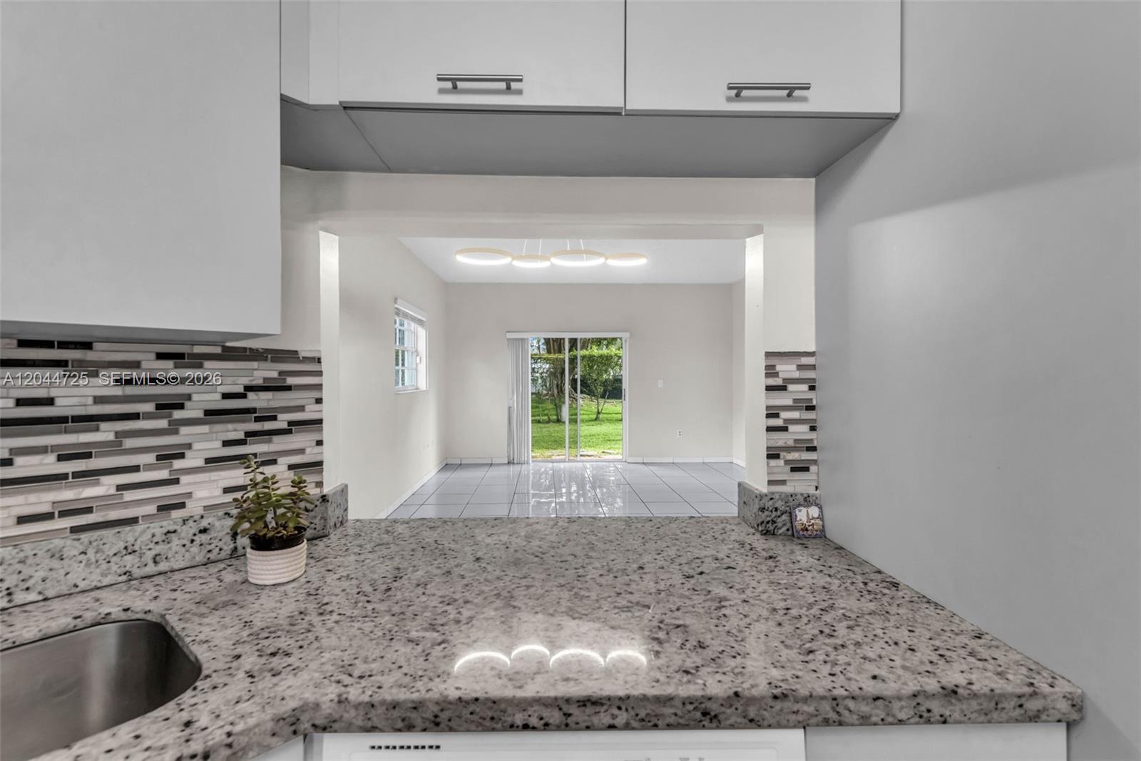 10018 Hammocks Blvd # 5, Miami FL 33196 photo 5