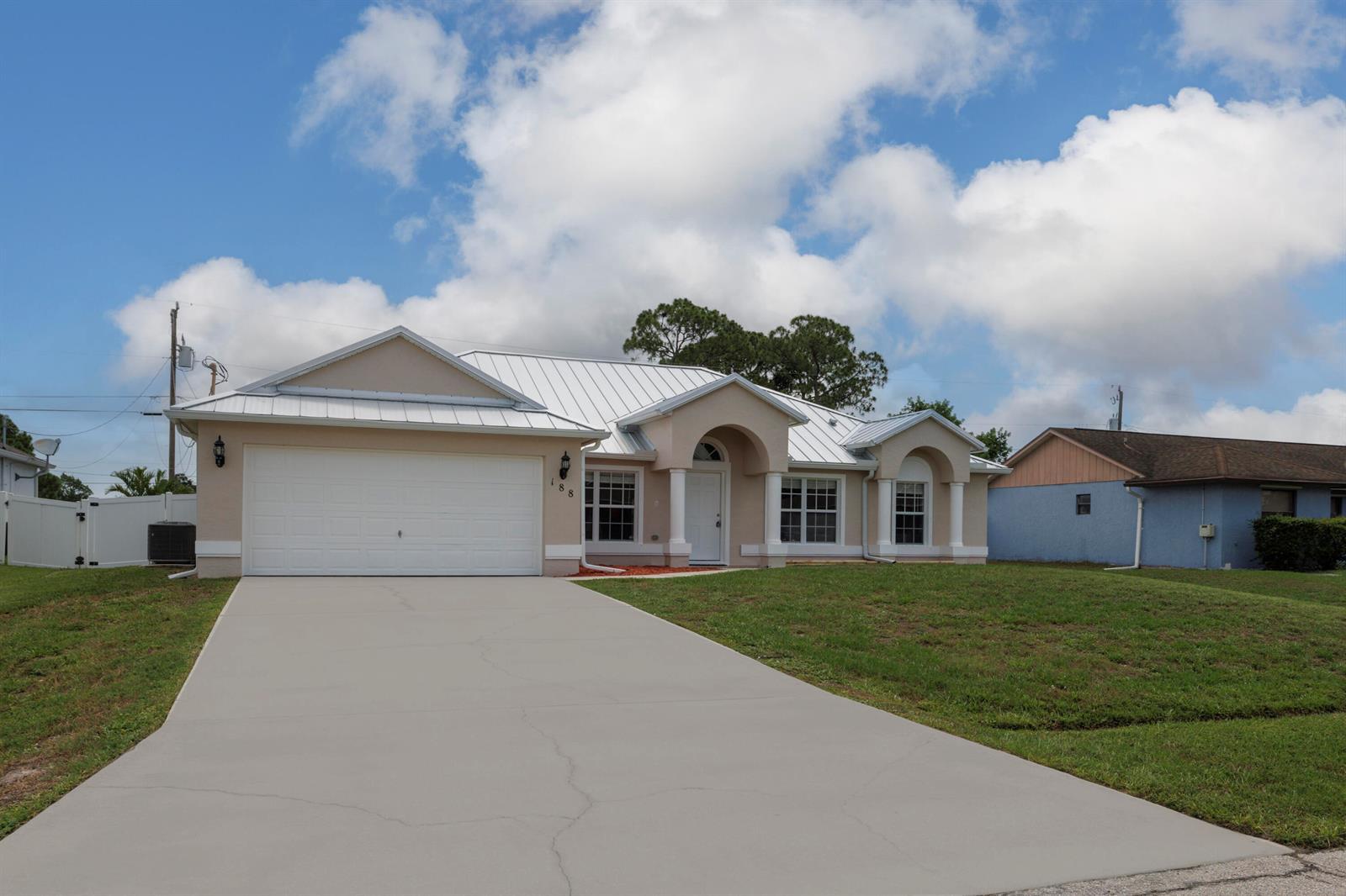 188 SW Klee Circle, Port St. Lucie FL 34953 photo 2