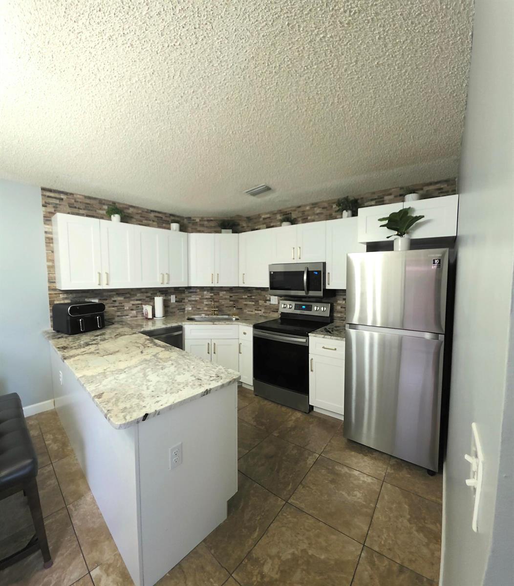 4467 Willow Pond Road # A, West Palm Beach FL 33417 photo 5