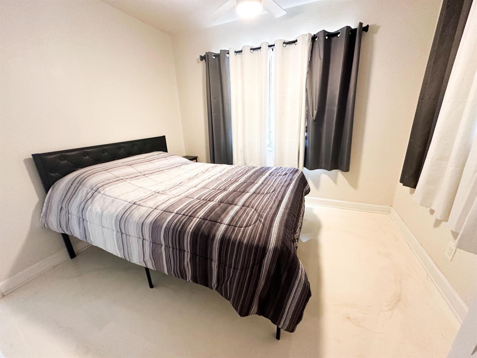 825 NE 6th Street # 2, Hallandale Beach FL 33009 photo 5