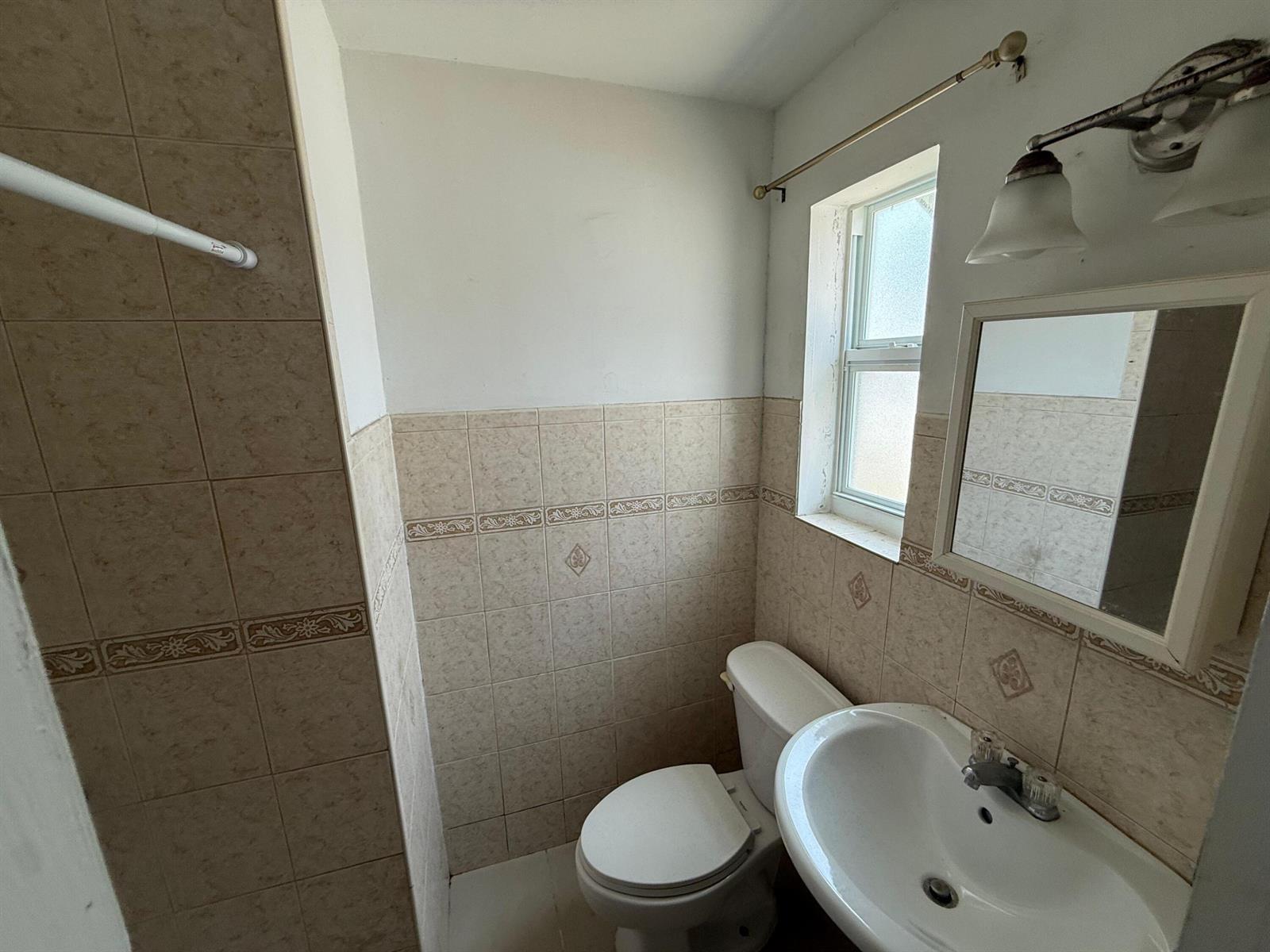 4161 NW 11th Avenue, Oakland Park FL 33309 photo 4