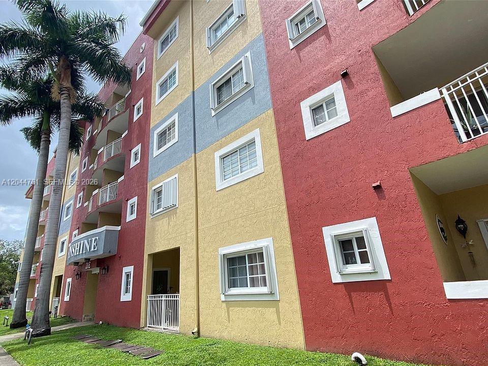 21 E 3rd St # 205, Hialeah FL 33010 photo 2