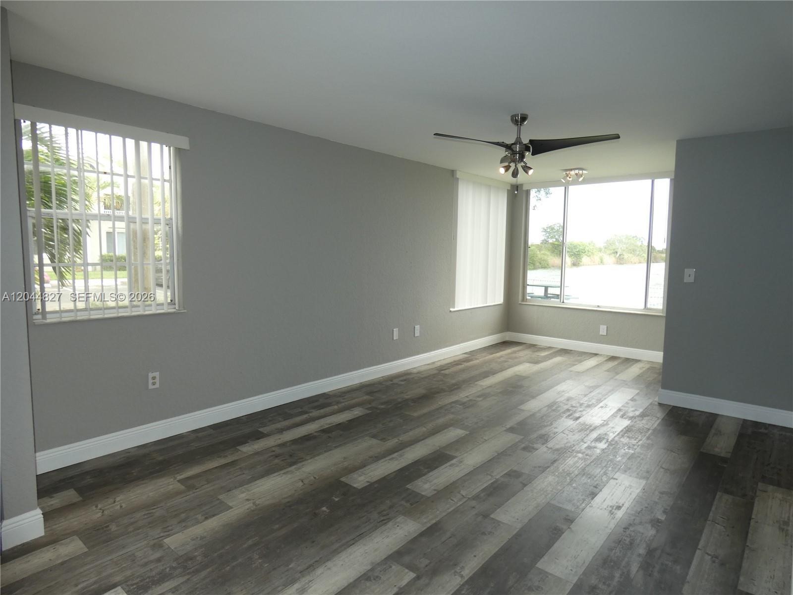 2831 N Oakland Forest Dr # 101, Oakland Park FL 33309 photo 4