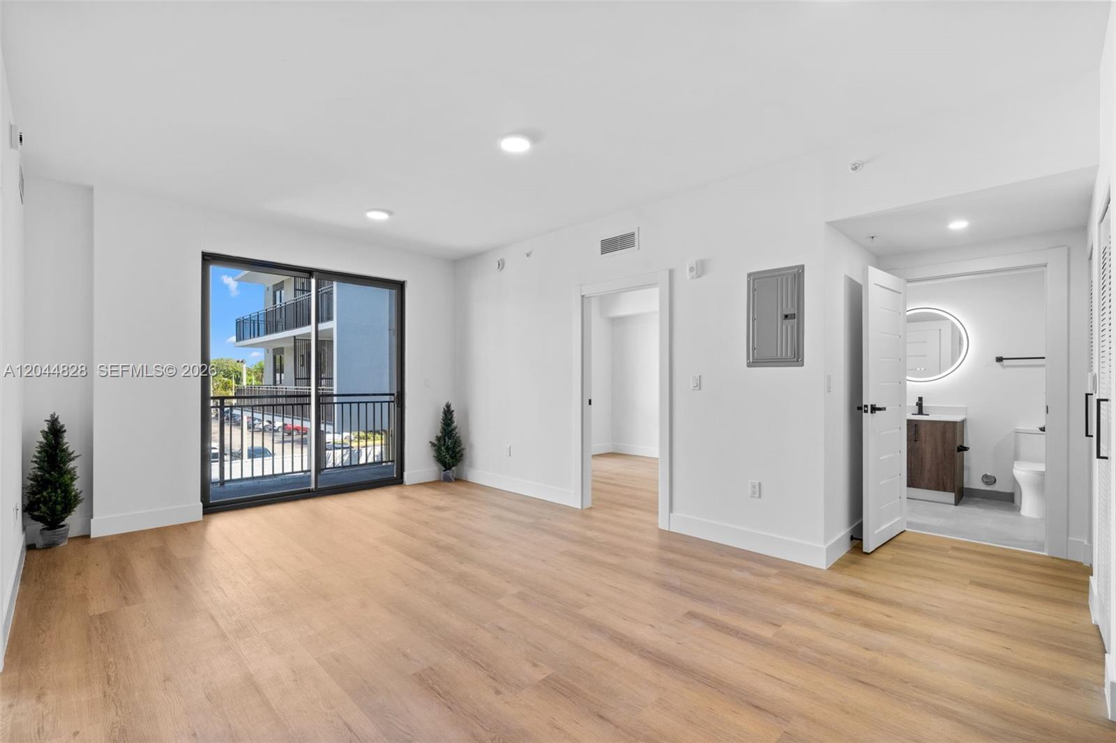 2479 NE 192nd St # 308, Miami FL 33180 photo 4