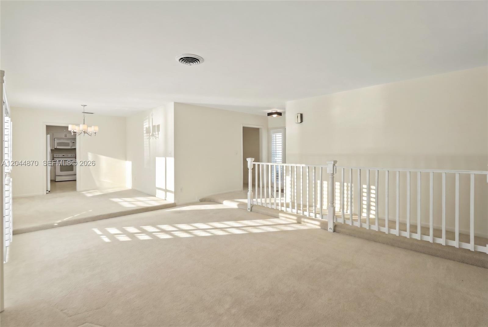 7520 SW 164th St, Palmetto Bay FL 33157 photo 4