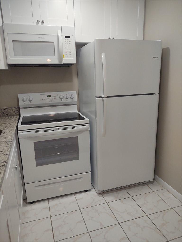 16 Keswick A # 16, Deerfield Beach FL 33442 photo 4