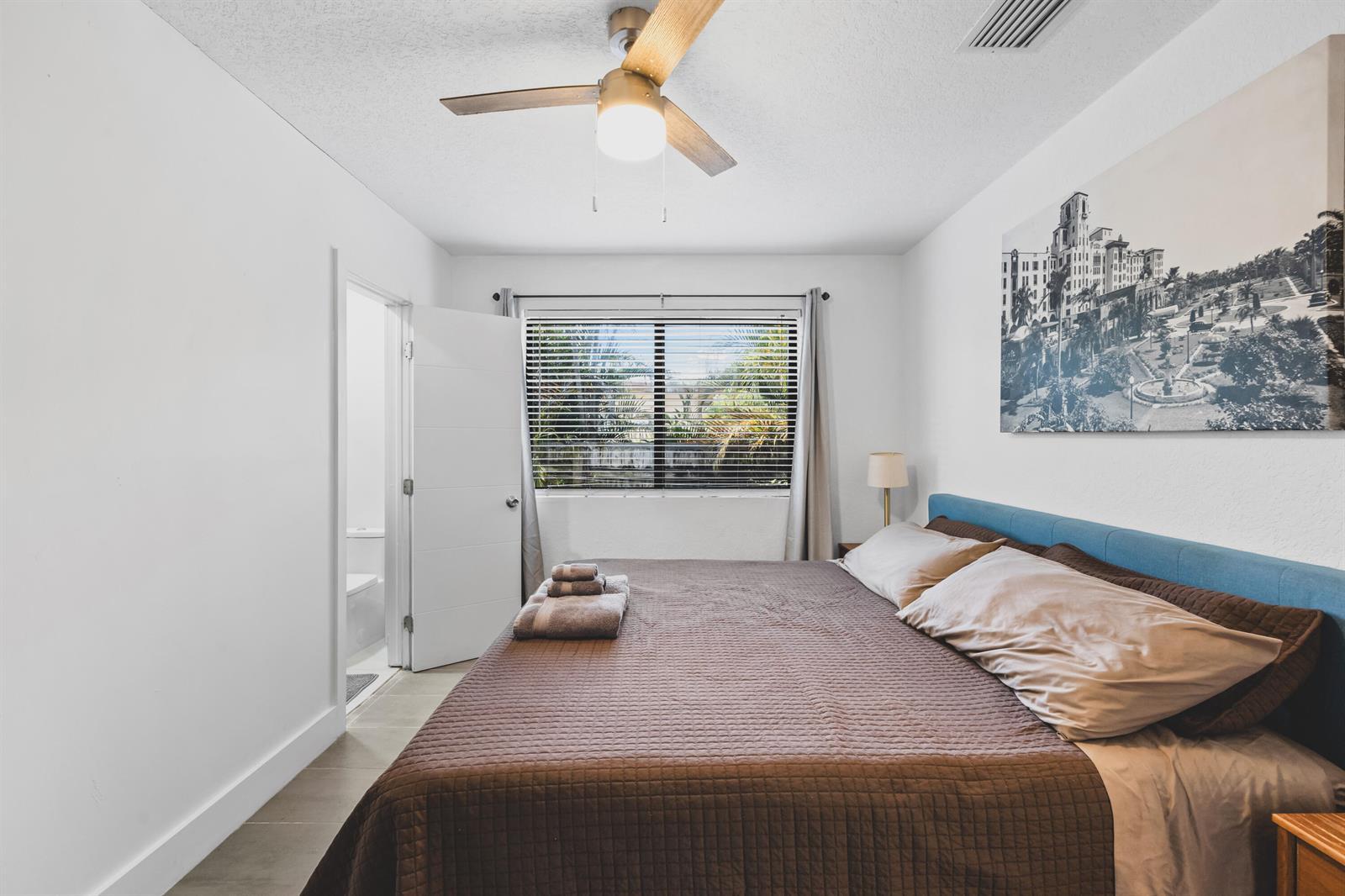 1625 Cleveland Street # A, Hollywood FL 33020 photo 3