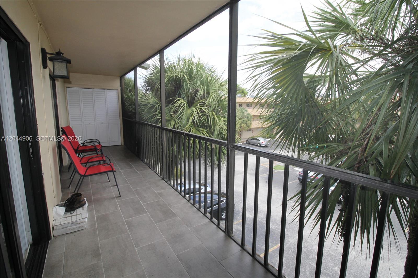 8415 SW 107th Ave # 359W, Miami FL 33173 photo 4