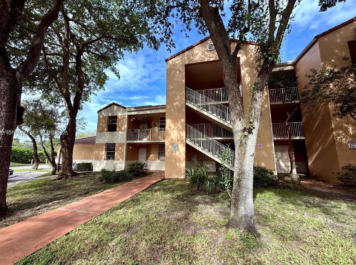 8246 NW 24th St # 8246, Coral Springs FL 33065