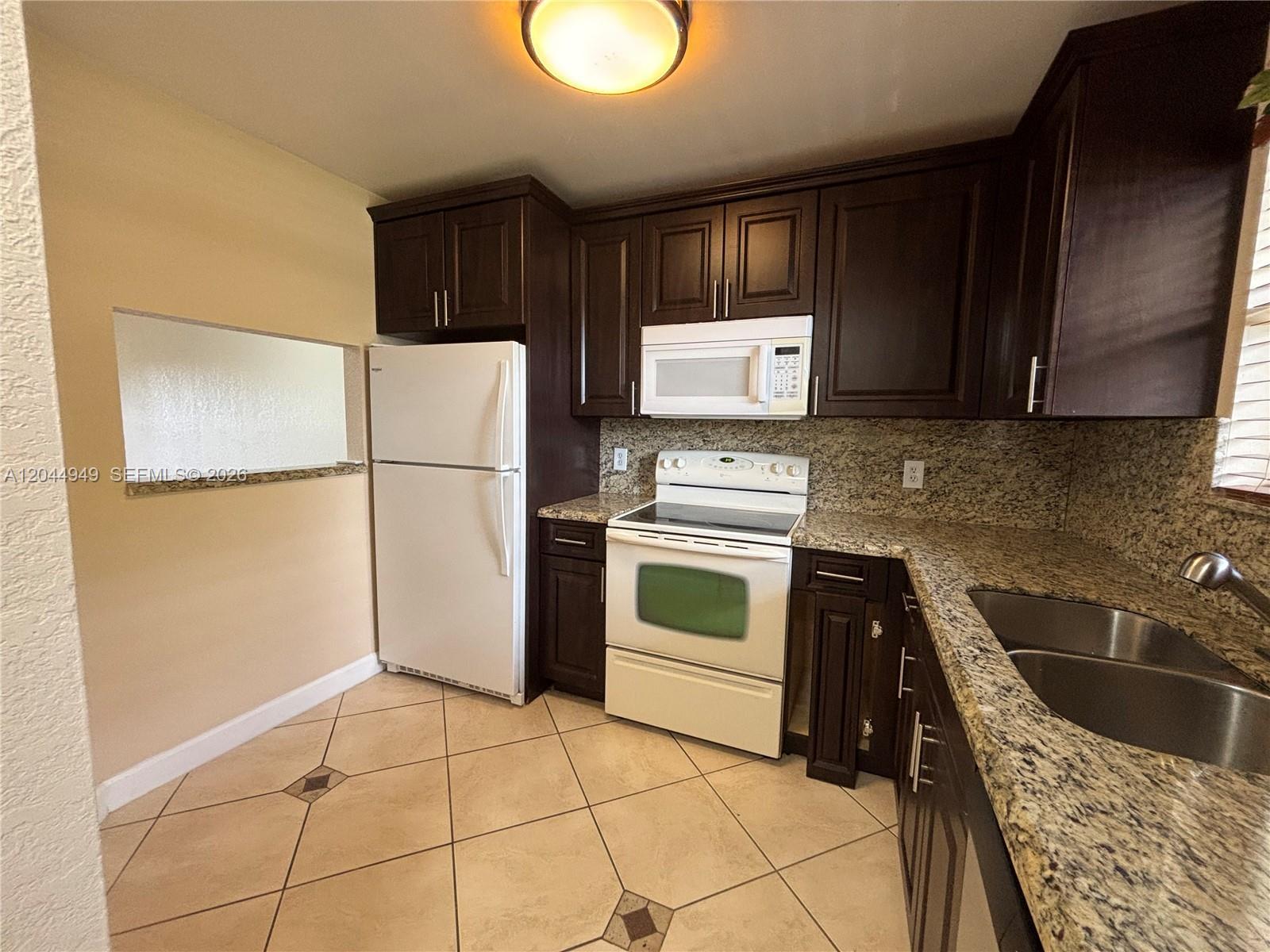 21909 Lake Forest Cir # 205, Boca Raton FL 33433 photo 4
