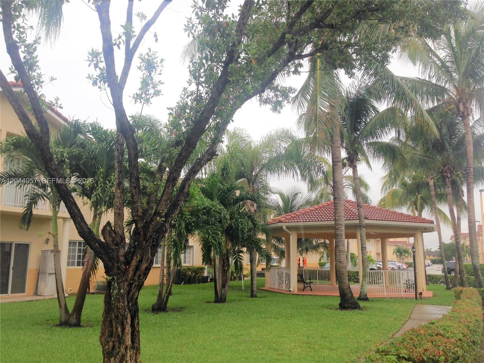 6972 NW 179th St # 4, Hialeah FL 33015