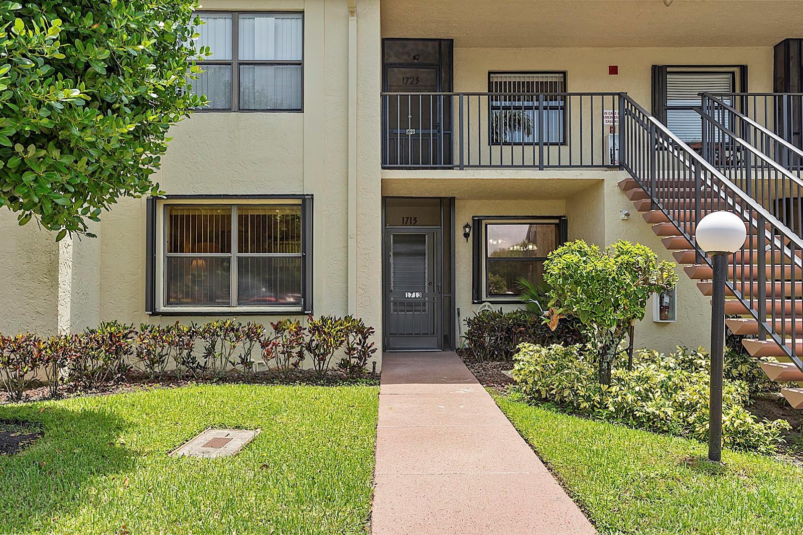 7844 Willow Spring Drive # 1713, Lake Worth FL 33467 photo 2