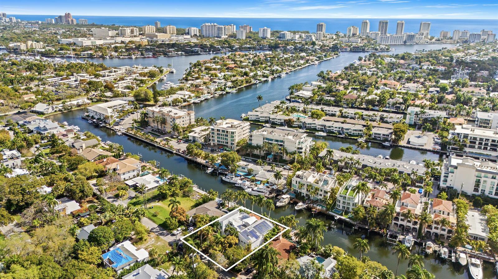 450 Victoria Terrace, Fort Lauderdale FL 33301 photo 2