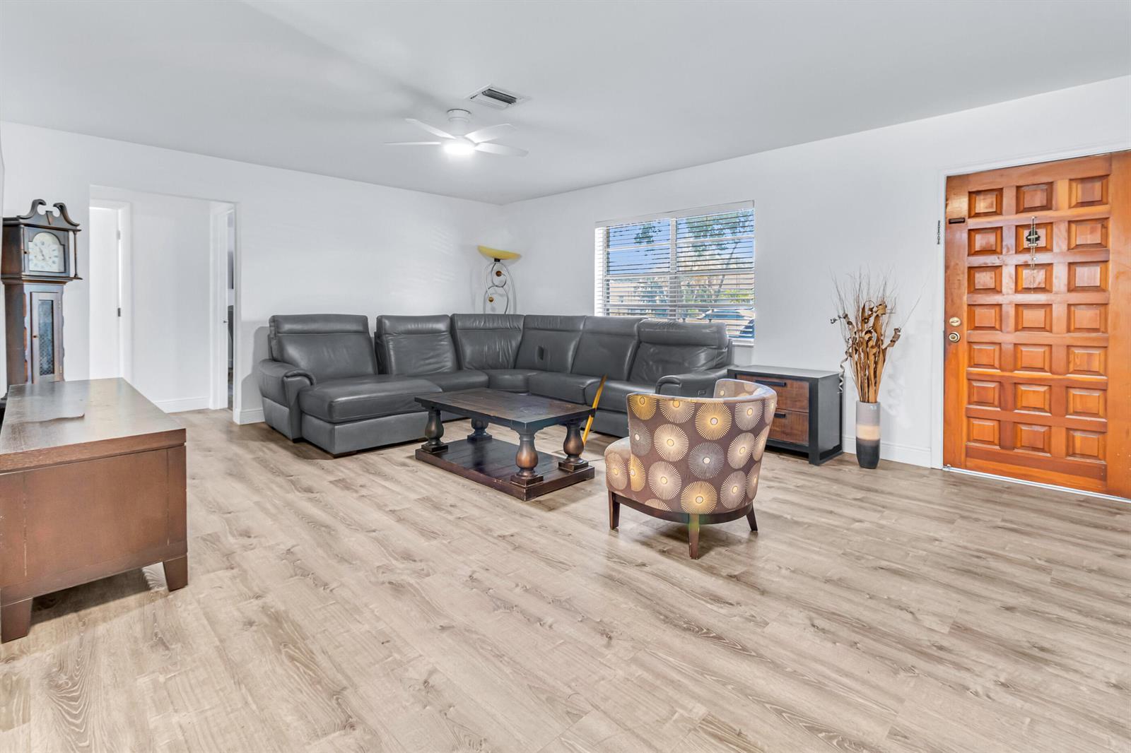 4469 Brandon Drive, Delray Beach FL 33445 photo 2