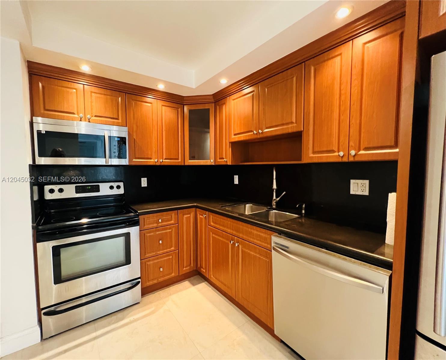 2333 Brickell Ave # 210, Miami FL 33129 photo 4