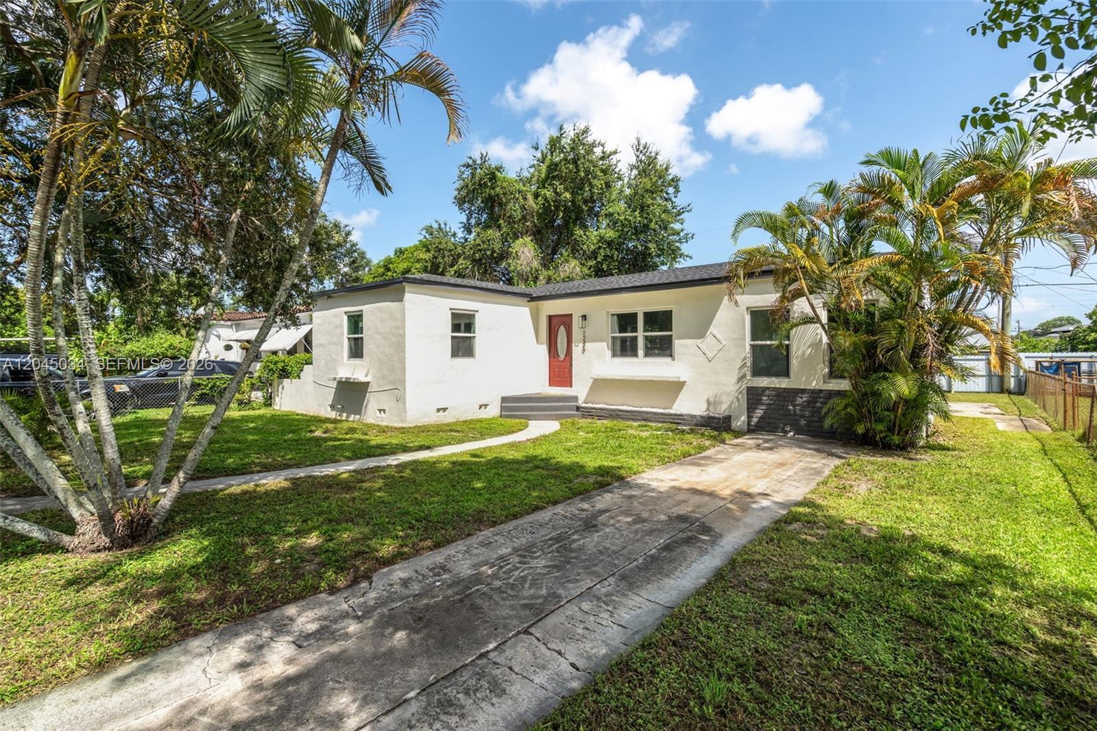 1246 Fisherman St, Opa-Locka FL 33054 photo 2