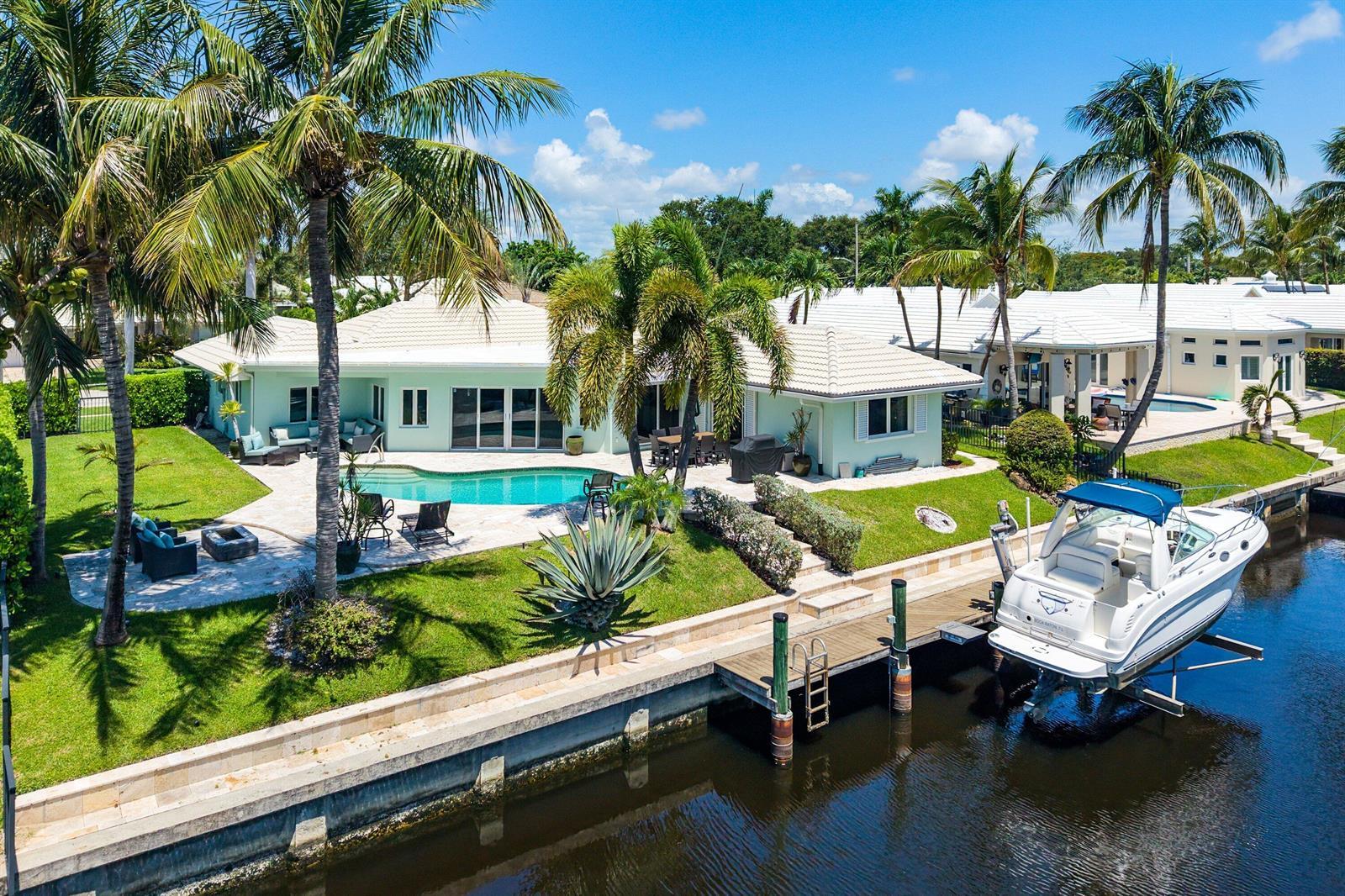 940 SW Mulberry Way, Boca Raton FL 33486 photo 2