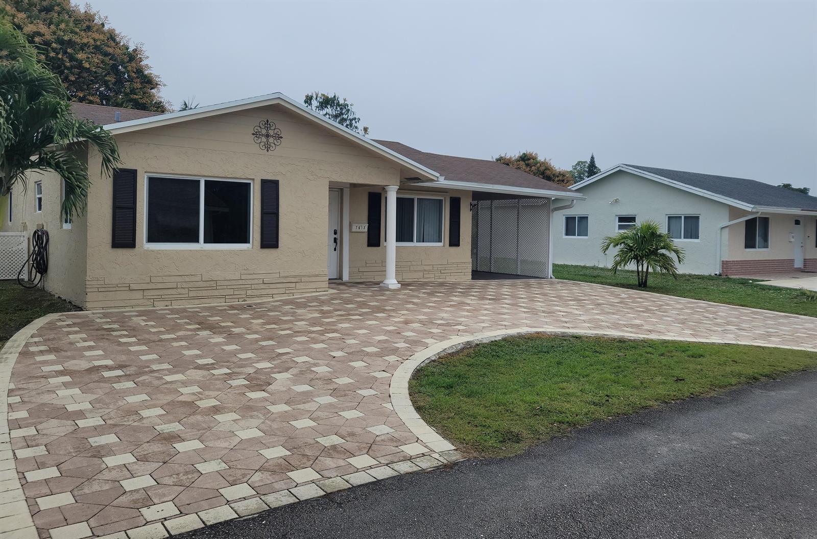 7613 NW 68th Terrace, Tamarac FL 33321