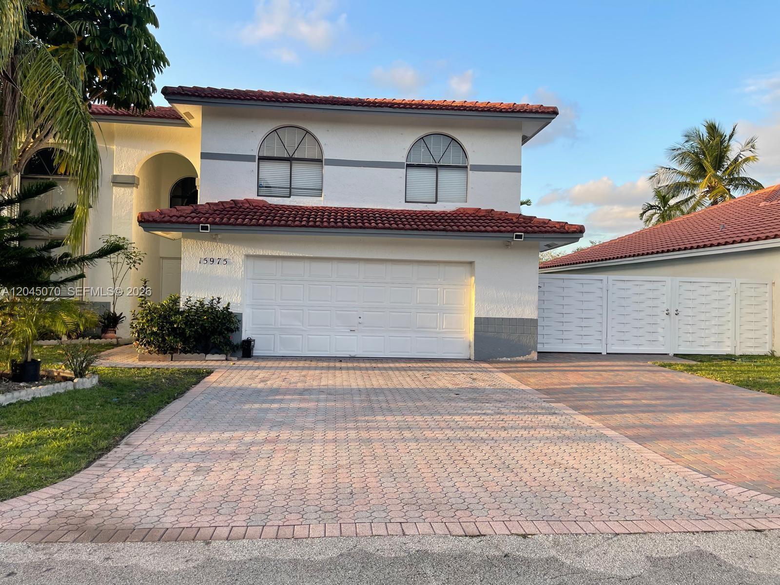 15975 SW 109th St # 1, Miami FL 33196