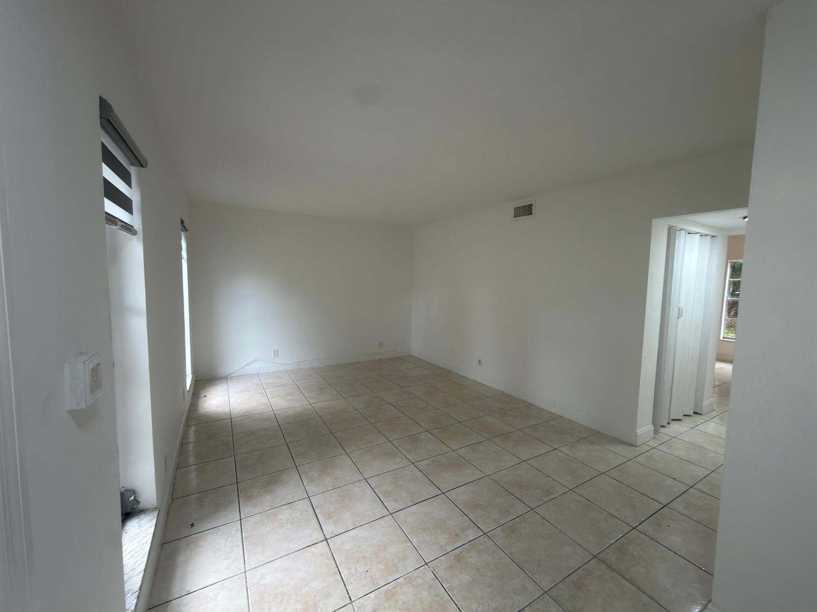 6583 Boulevard Of Champions, North Lauderdale FL 33068 photo 4