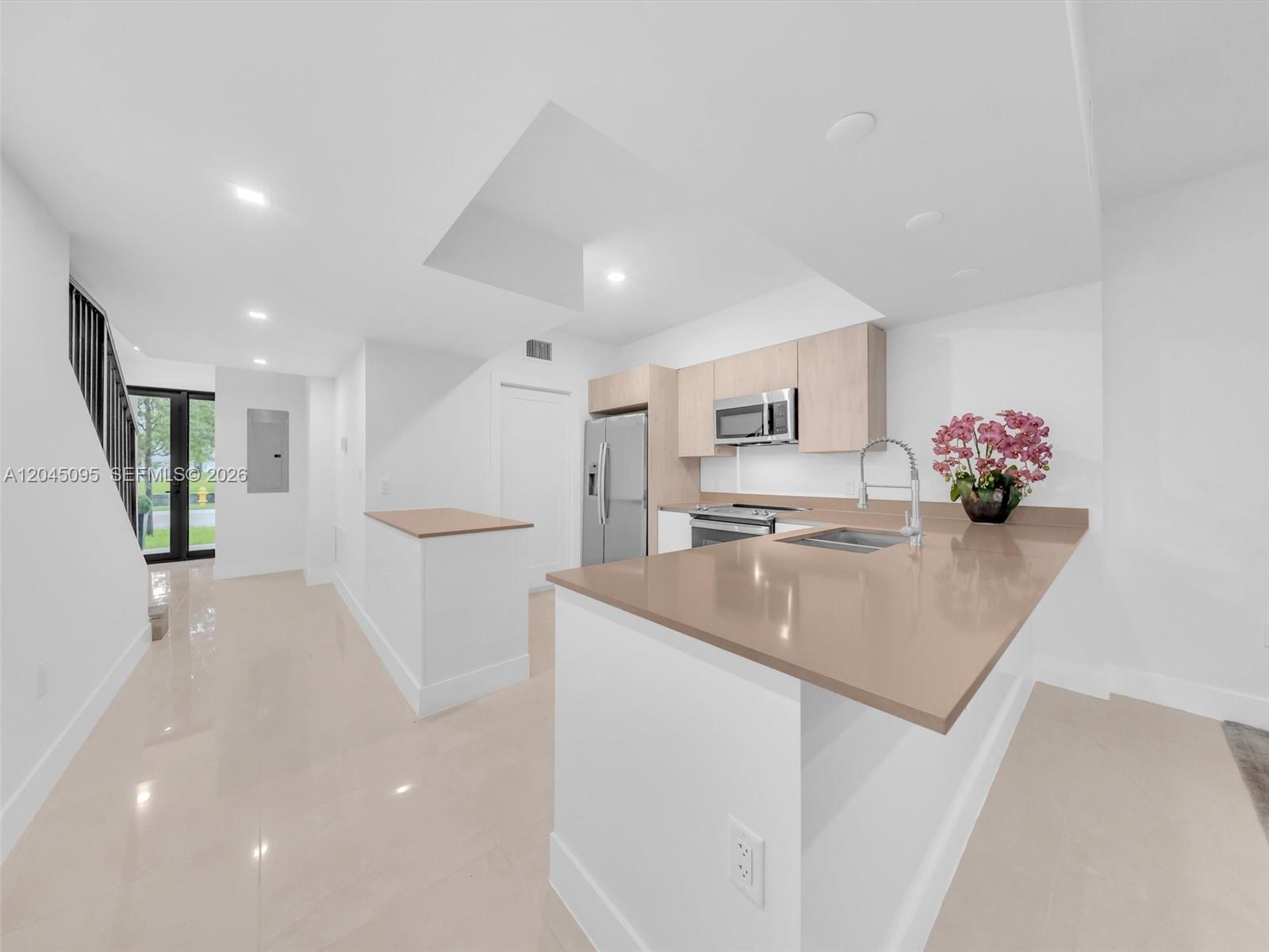 5505 W OAK WAY, Dania Beach FL 33314 photo 5