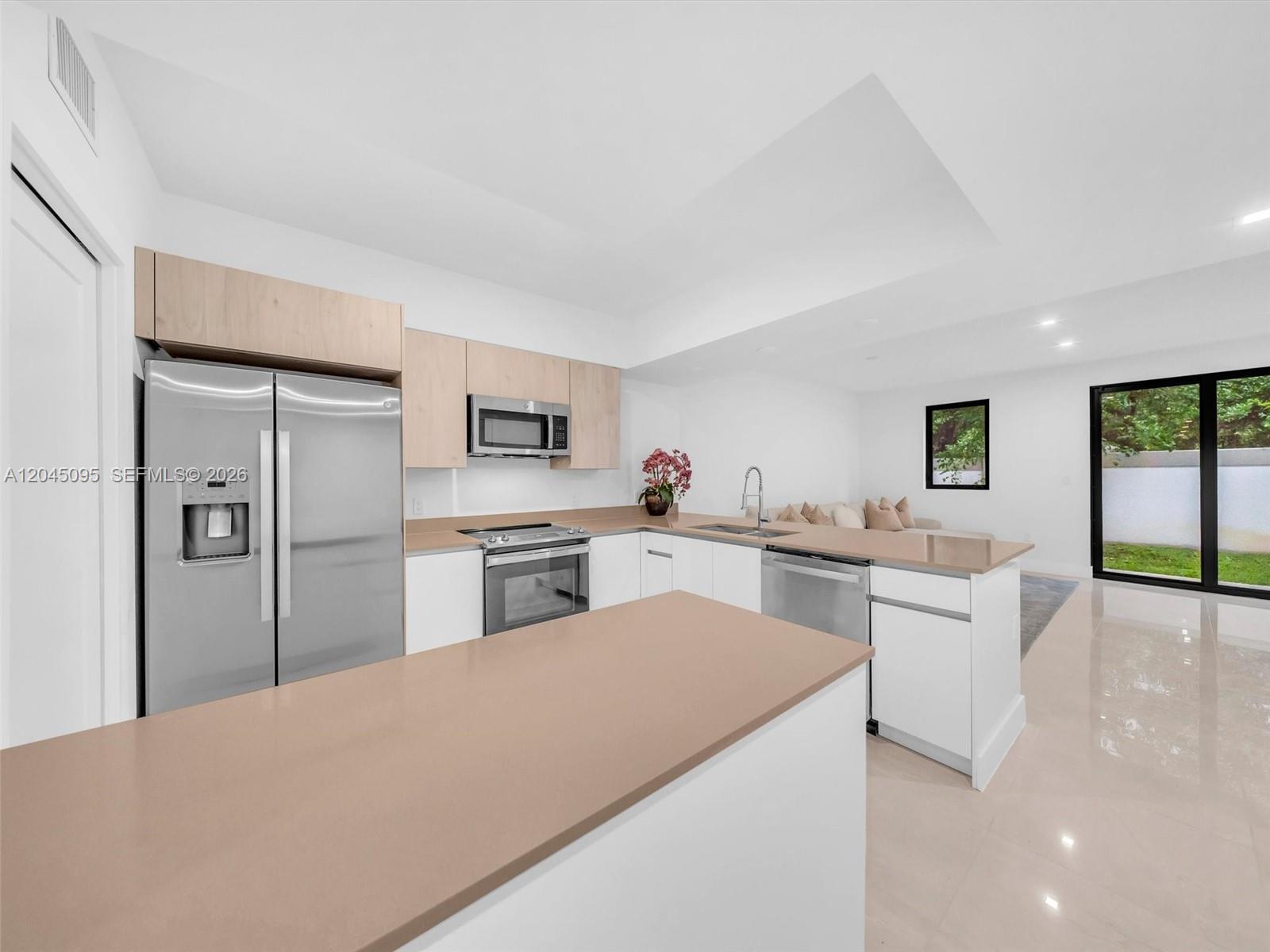 5505 W OAK WAY, Dania Beach FL 33314 photo 4