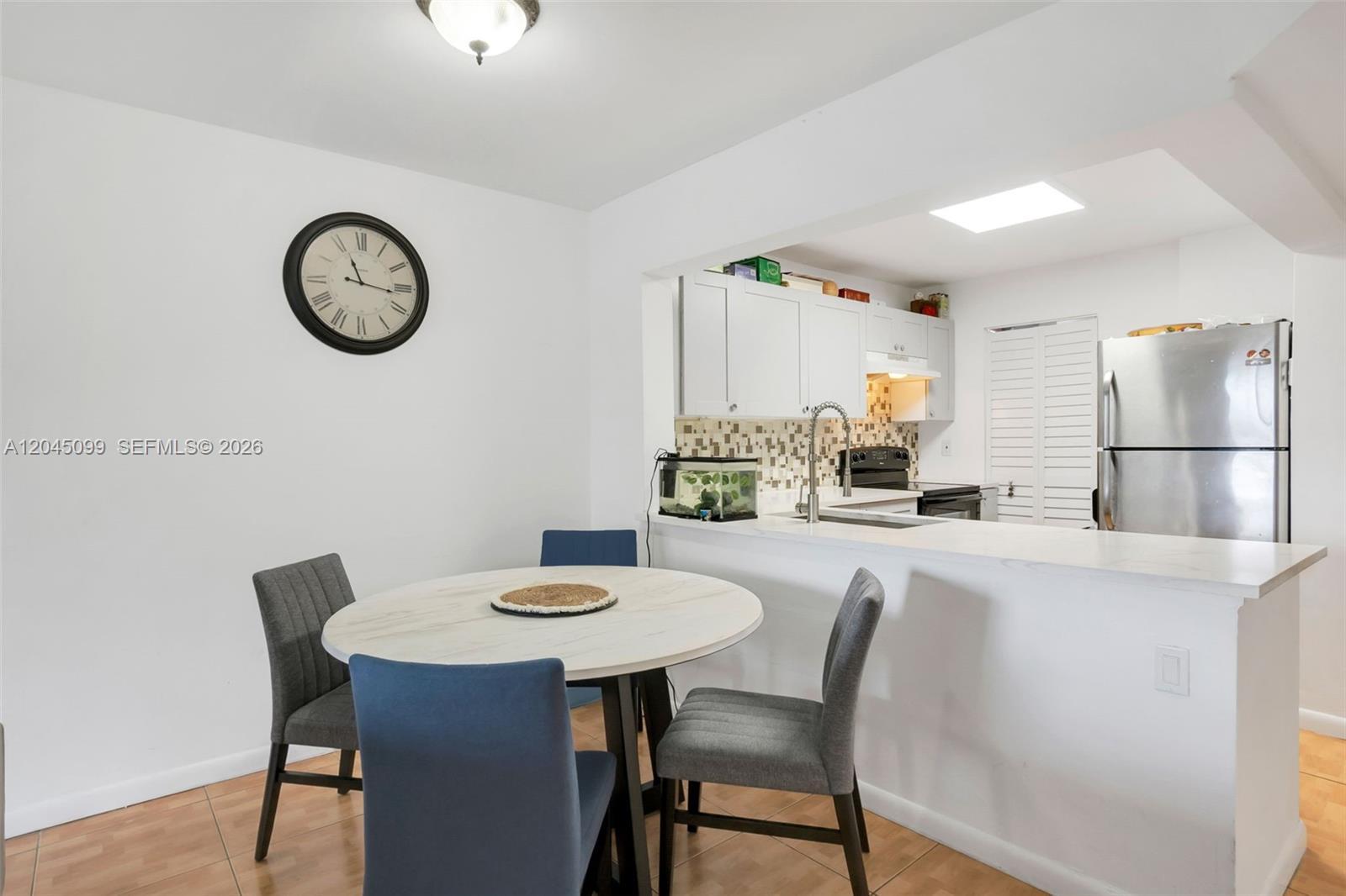 8020 N Colony Circle N. # 304, Tamarac FL 33321 photo 5