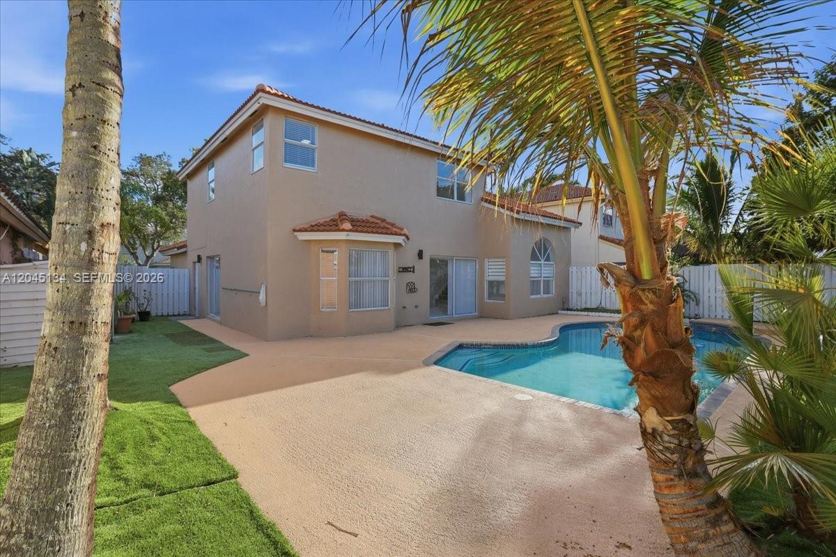 13209 NW 12th Ct, Sunrise FL 33323 photo 4