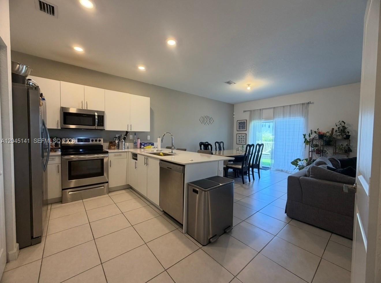 20476 NW 4th Ct # 20476, Miami Gardens FL 33169 photo 4