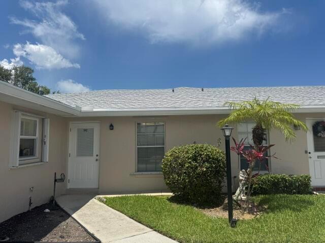 542 FRANCONIA Circle, Lake Worth FL 33467 photo 2