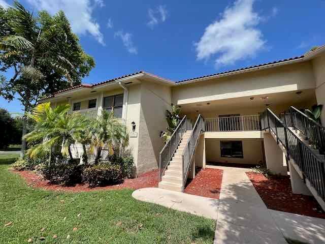 1700 Windorah Way, West Palm Beach FL 33411
