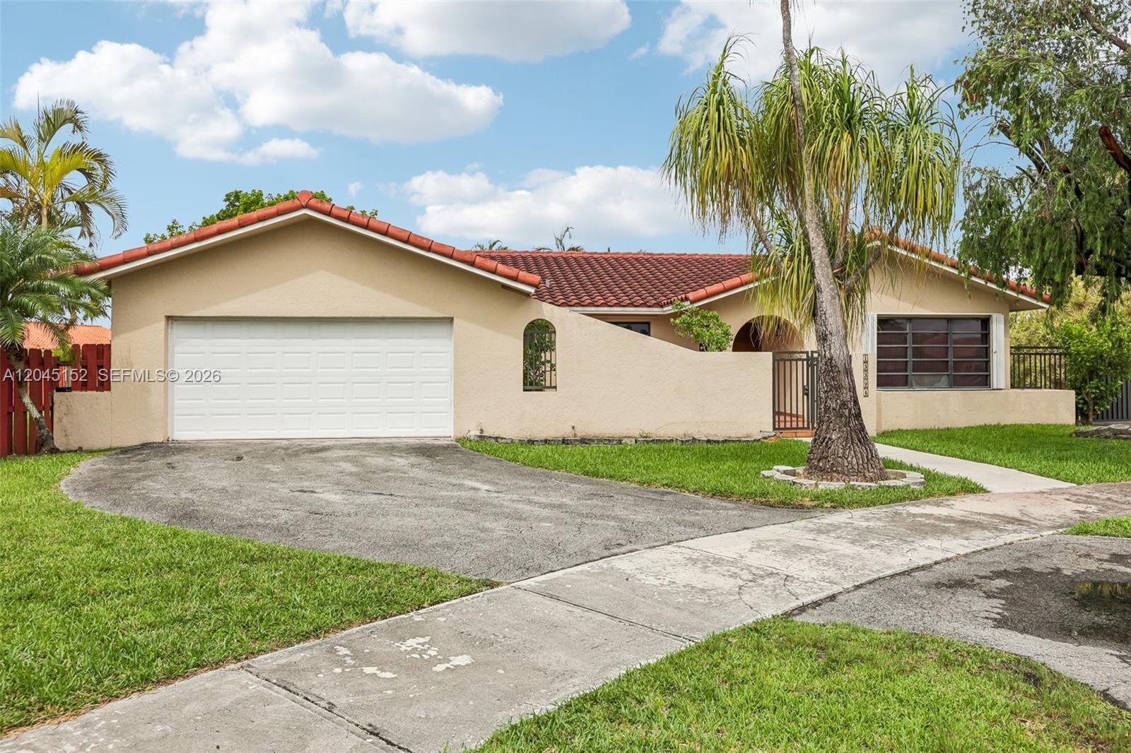 13394 SW 1st Ter, Miami FL 33184 photo 2
