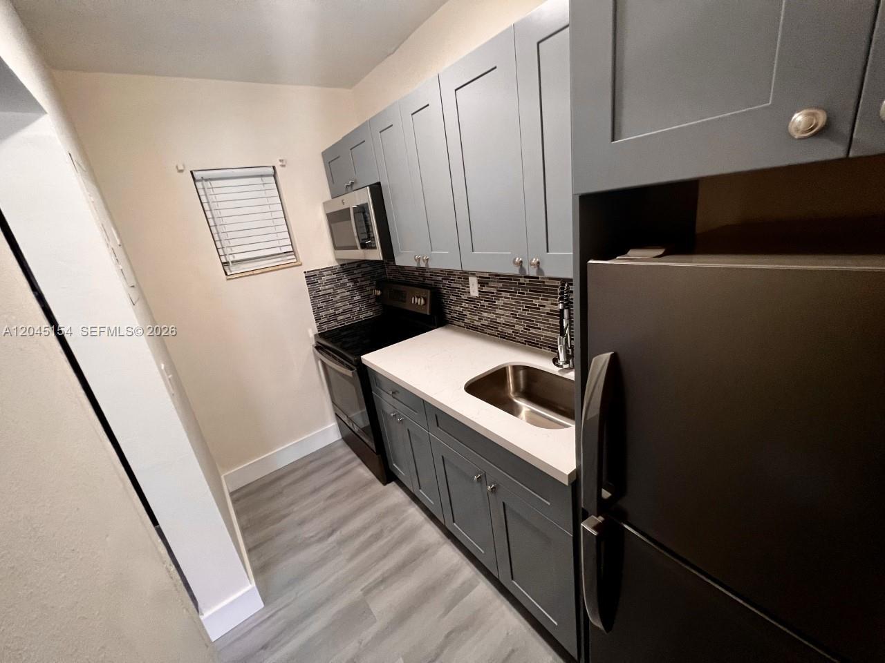 218 Santillane Ave # 11, Coral Gables FL 33134 photo 5