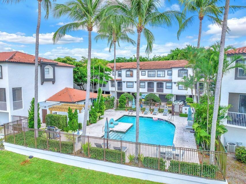 20889 Saint Andrews Boulevard, Boca Raton FL 33433