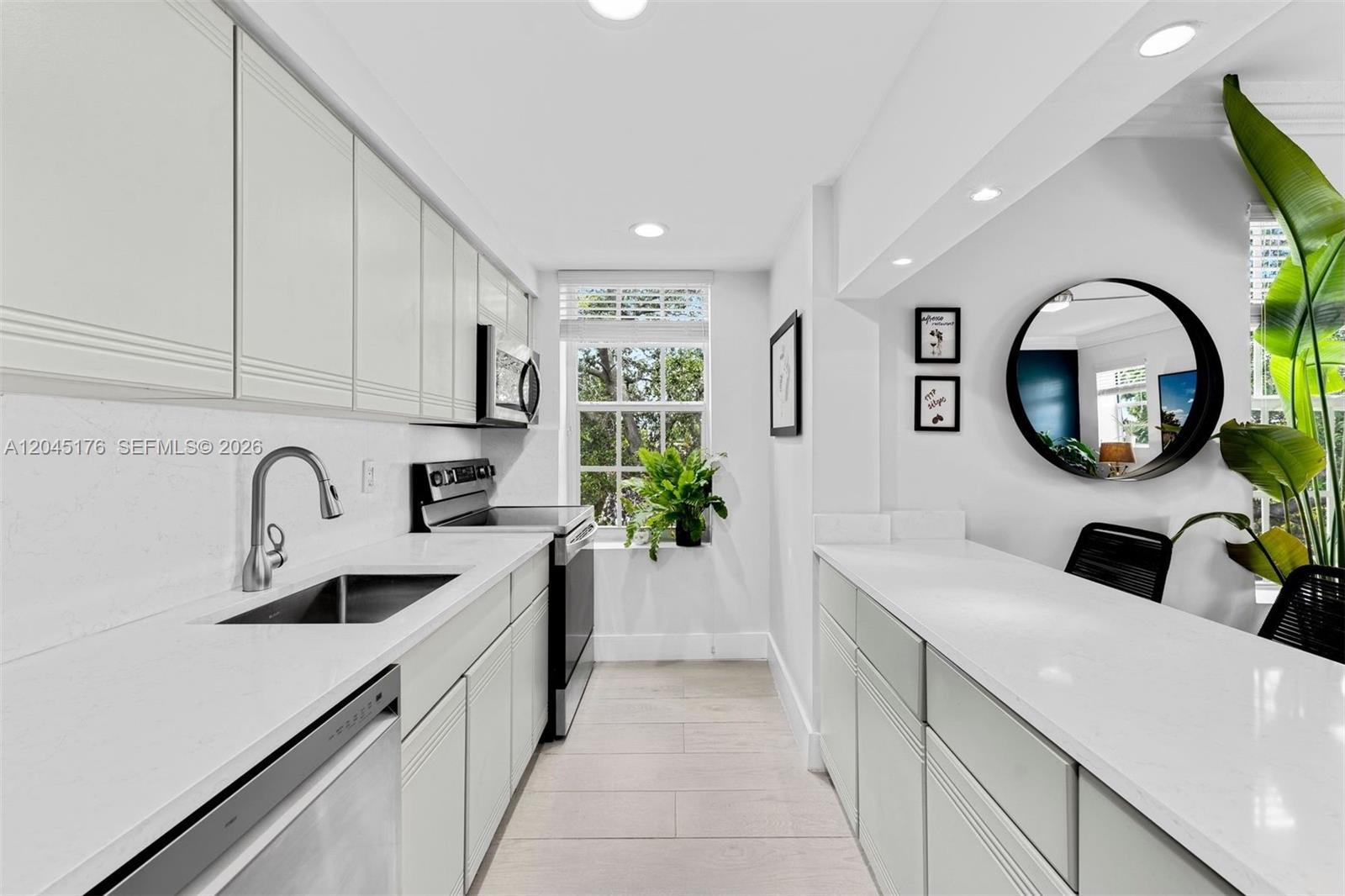1559 Michigan Ave # 301, Miami Beach FL 33139 photo 5