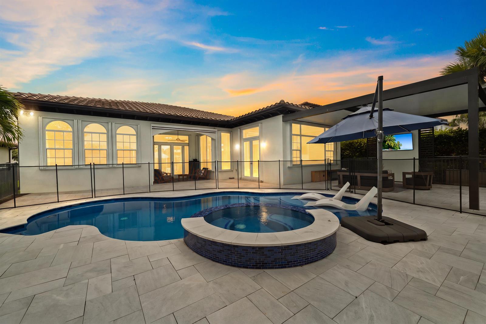8170 NW 124th Terrace, Parkland FL 33076 photo 2