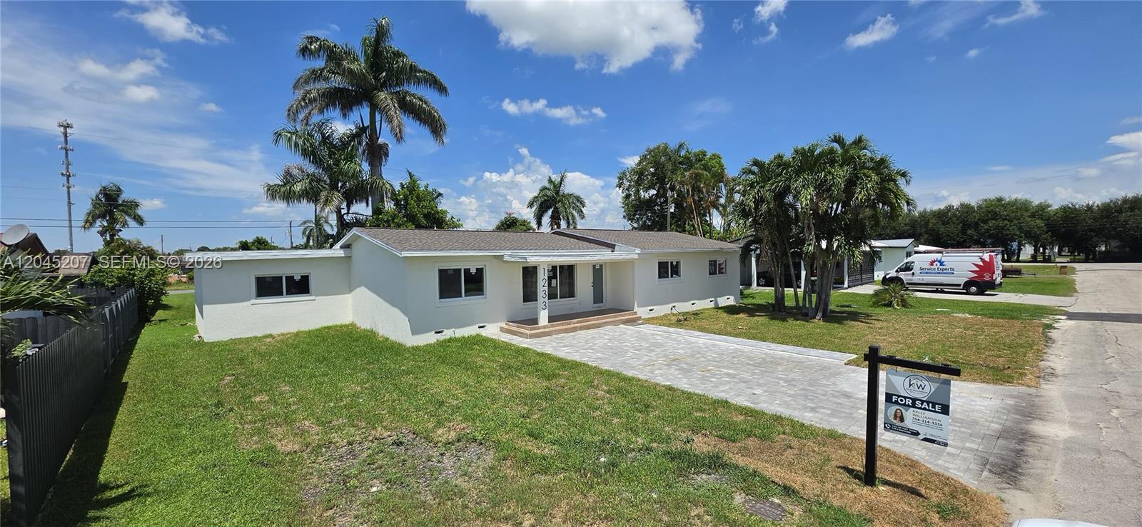 1233 SW AVENUE C PL, Belle Glade FL 33430 photo 4
