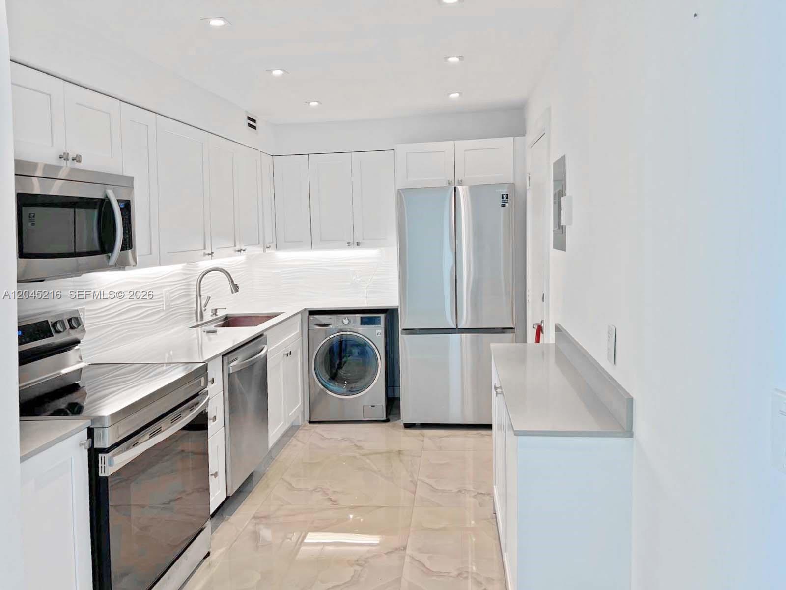 6770 Indian Creek Dr # A, Miami Beach FL 33141 photo 2