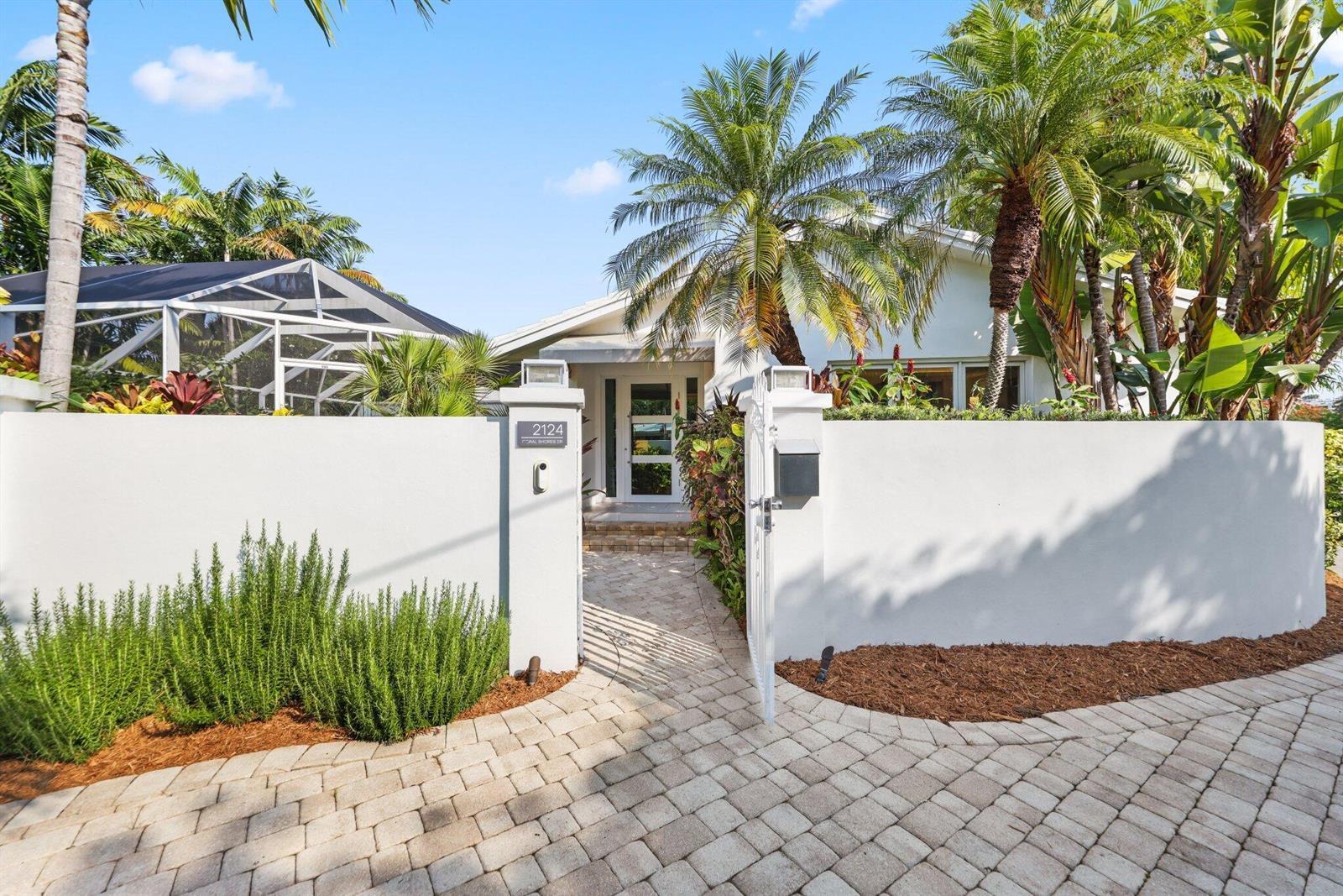 2124 Coral Shores Drive, Fort Lauderdale FL 33306 photo 3